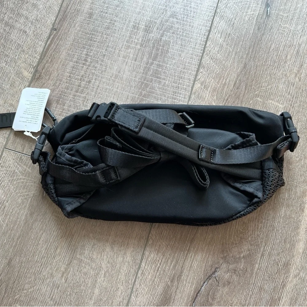 Lululemon All Hours Belt Bag in Black